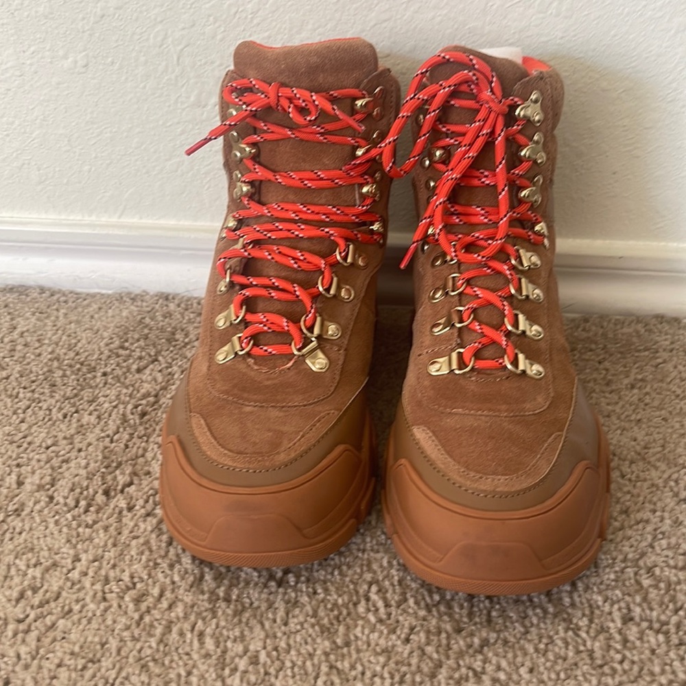 Villa Rouge Womens Lace Up Gem Boots  Cognac Tan Suede Size 9.5